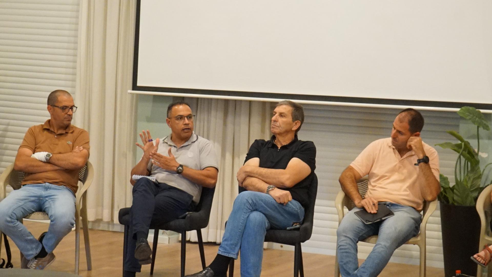ראש המועצה עטר ובכירי המועצה