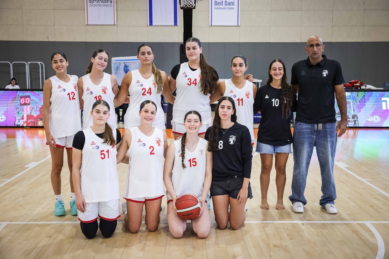 נערות א' גלבוע העמק